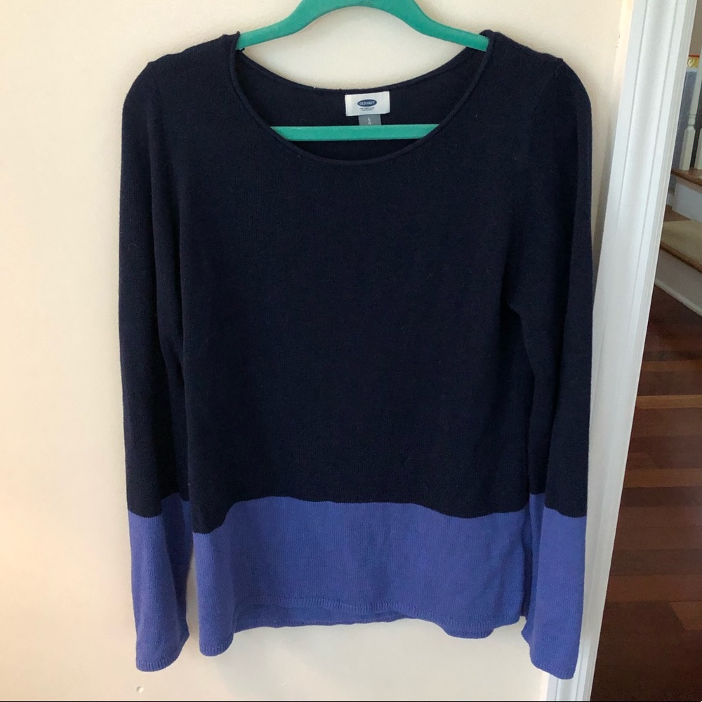 Navy Blue/Baby Blue Color Block Women’s Old Navy Long Sleeve Knit Sweater